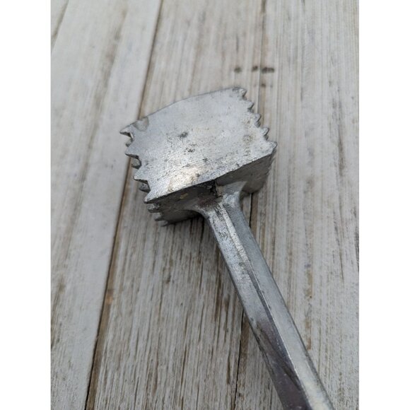 Aluminum #4 Meat Tenderizer Double Textured Sides 8" Taiwan - Picture 5 of 6